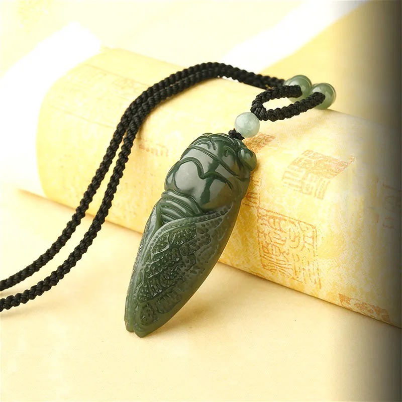 Natural Hetian Jade Cicada Col - Men Accessories Jewellery avaliação e preço